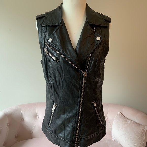 dcasual | Black faux leather vest - Picture 1 of 4